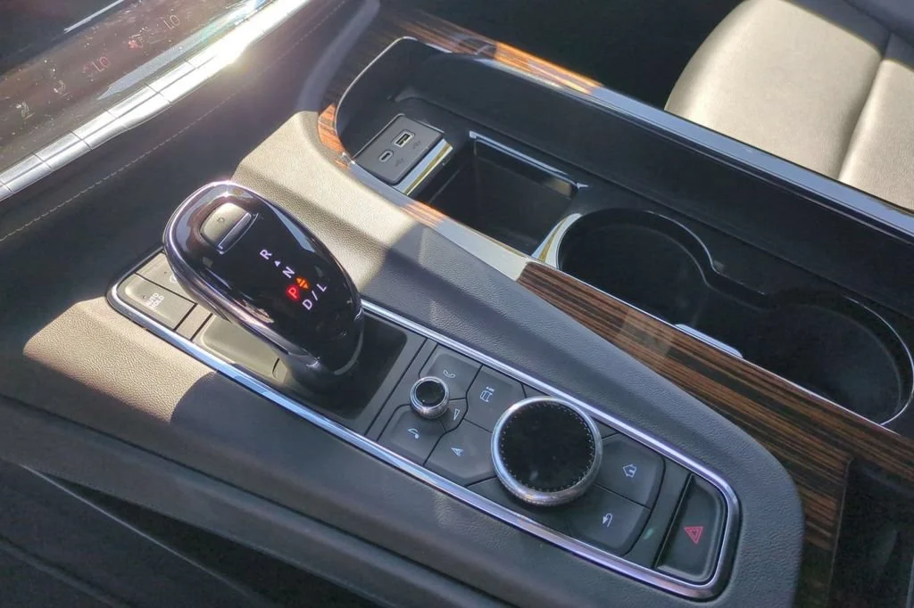 Used 2023 BLACK RAVEN Cadillac RWD Luxury image 11