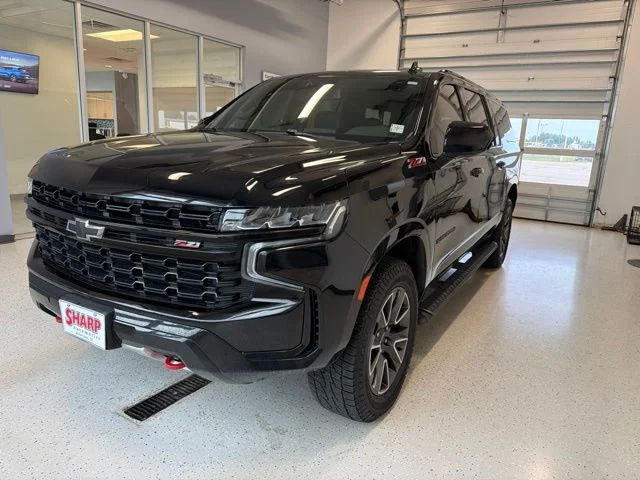 2023 Chevrolet Suburban Z71 - Photo 6