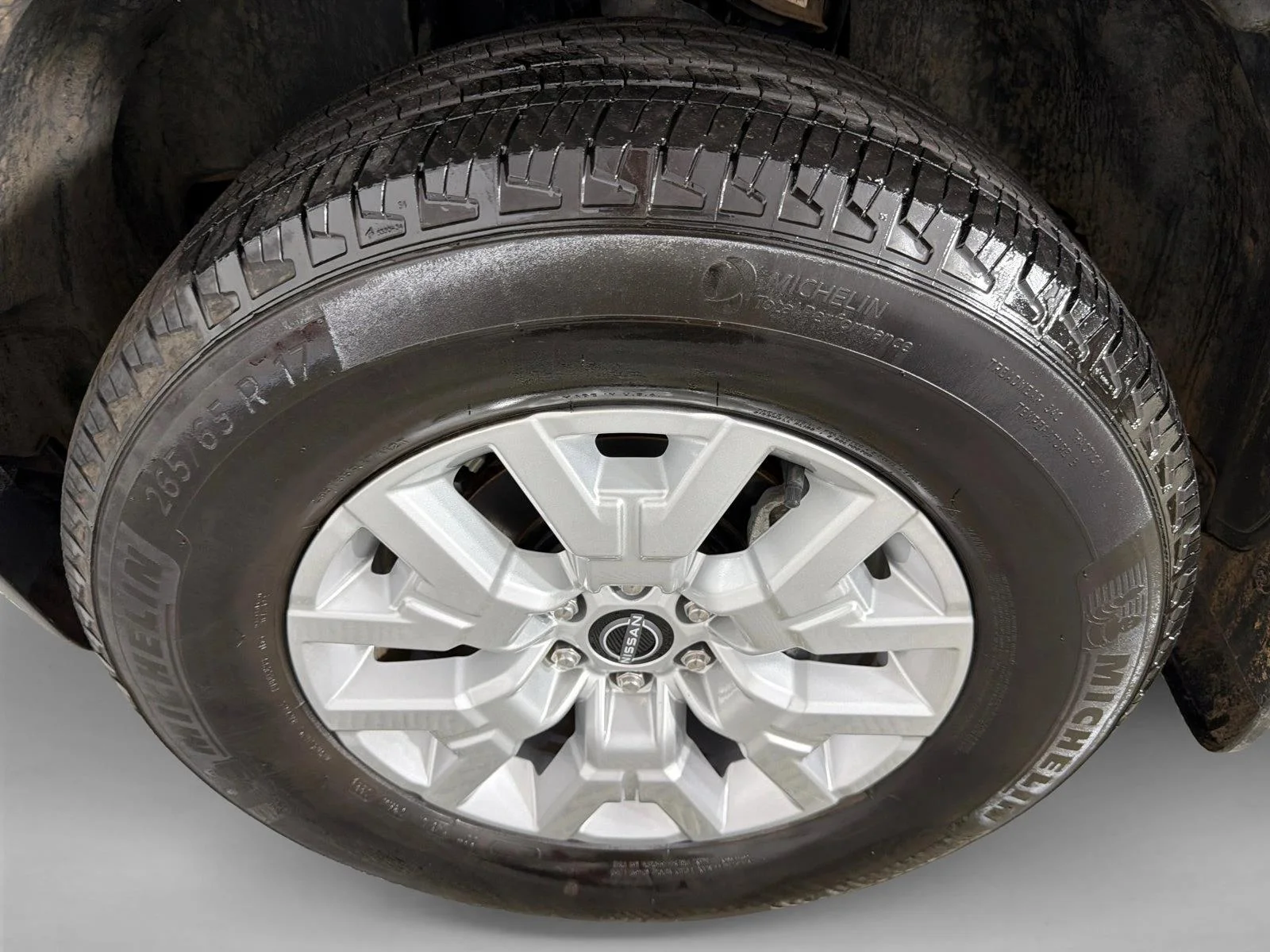 Used 2024 Blue Nissan SV image 11