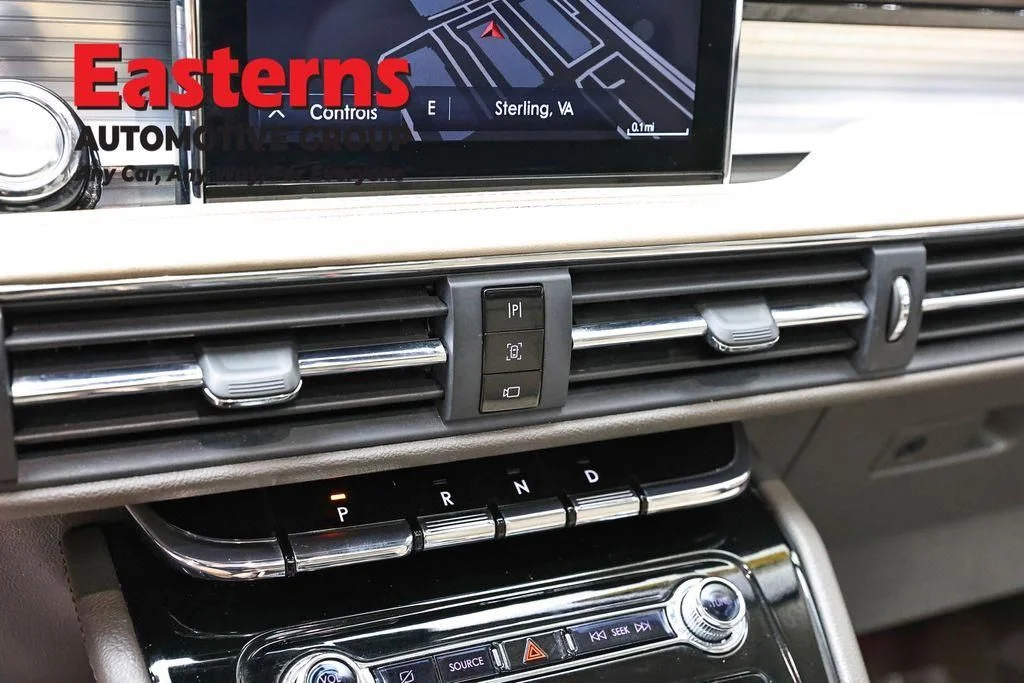 Used 2022 Black Lincoln Standard image 22