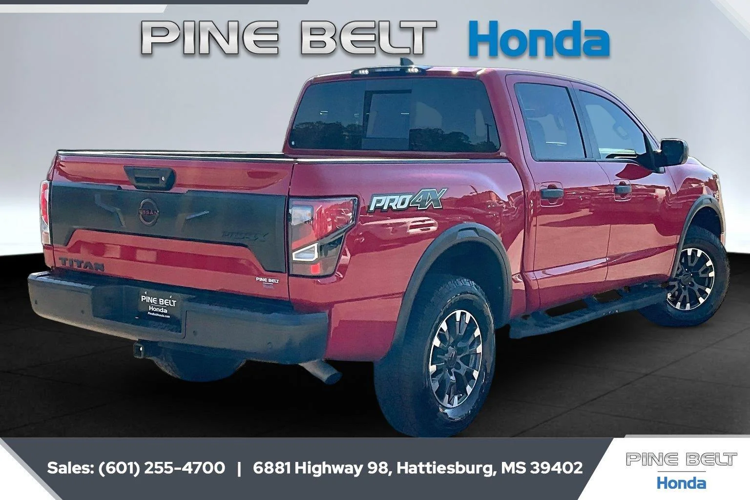 Used 2023 Red Alert Nissan PRO-4X image 11