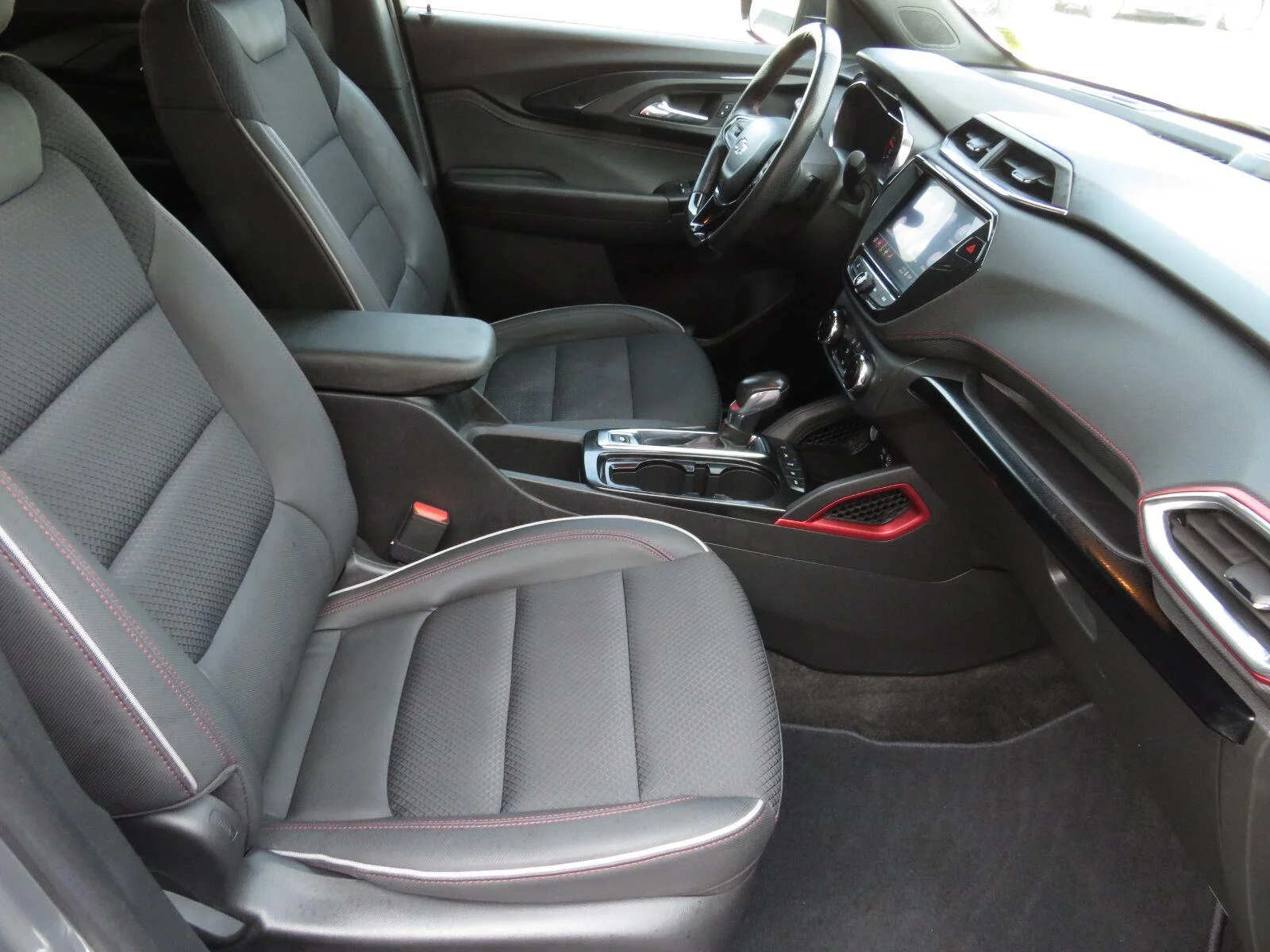 Used 2023 Sterling Gray Metallic Chevrolet RS image 30