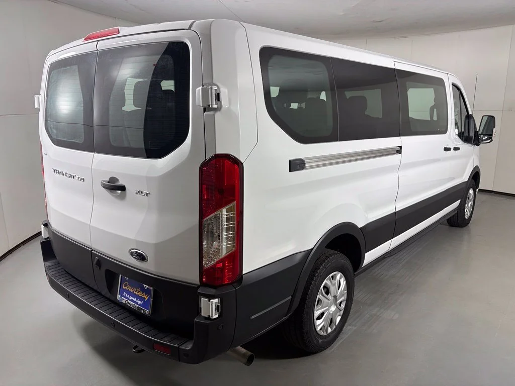 Used 2023 White Ford XLT image 8