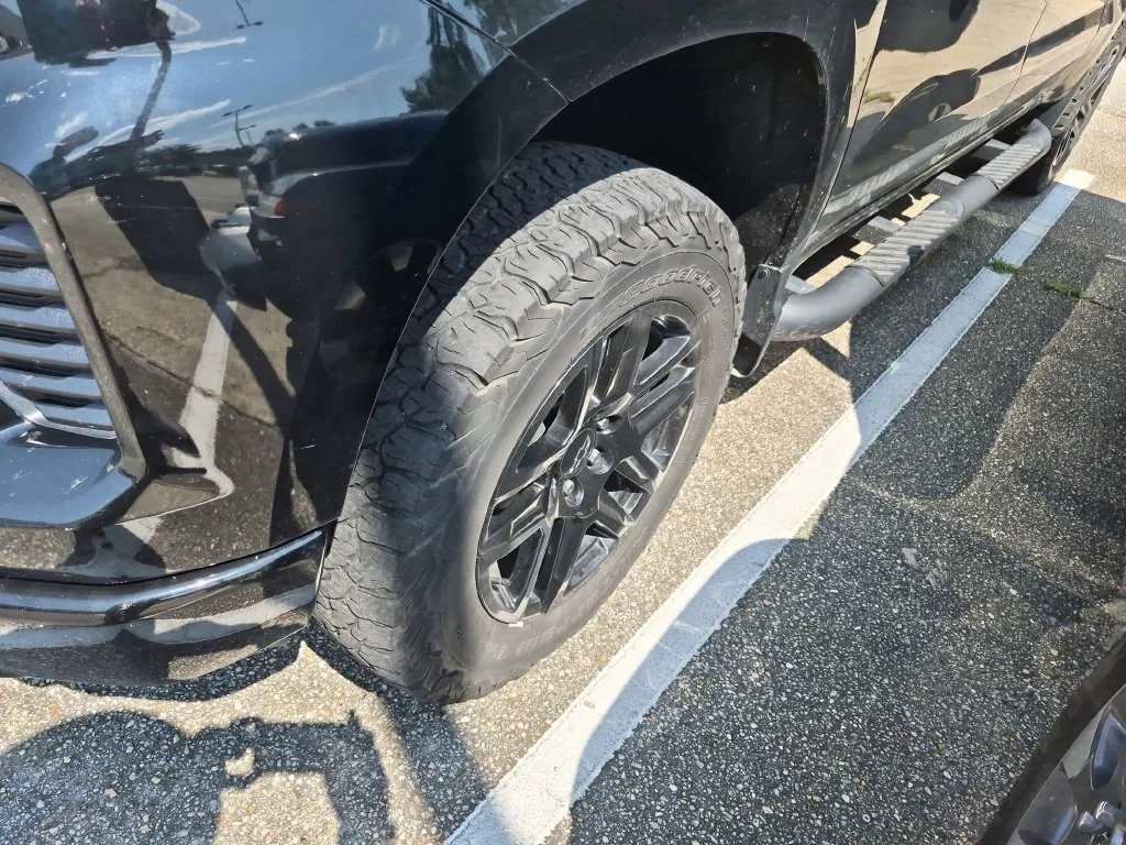 Used 2022 Black Chevrolet LT Trail Boss image 6