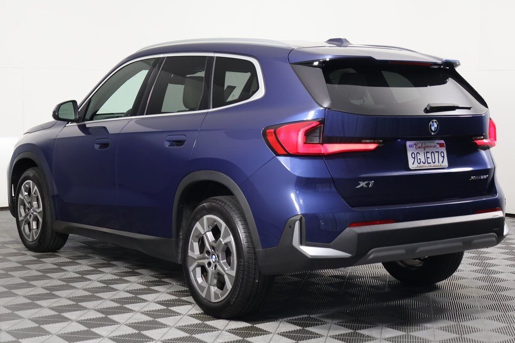 Certified Used 2023 Phytonic Blue Metallic BMW xDrive28i image 6