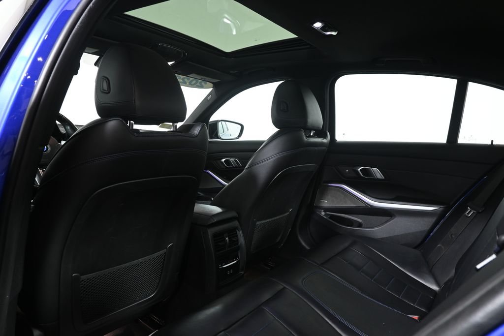 Used 2022 Blue Metallic BMW M340i xDrive image 32