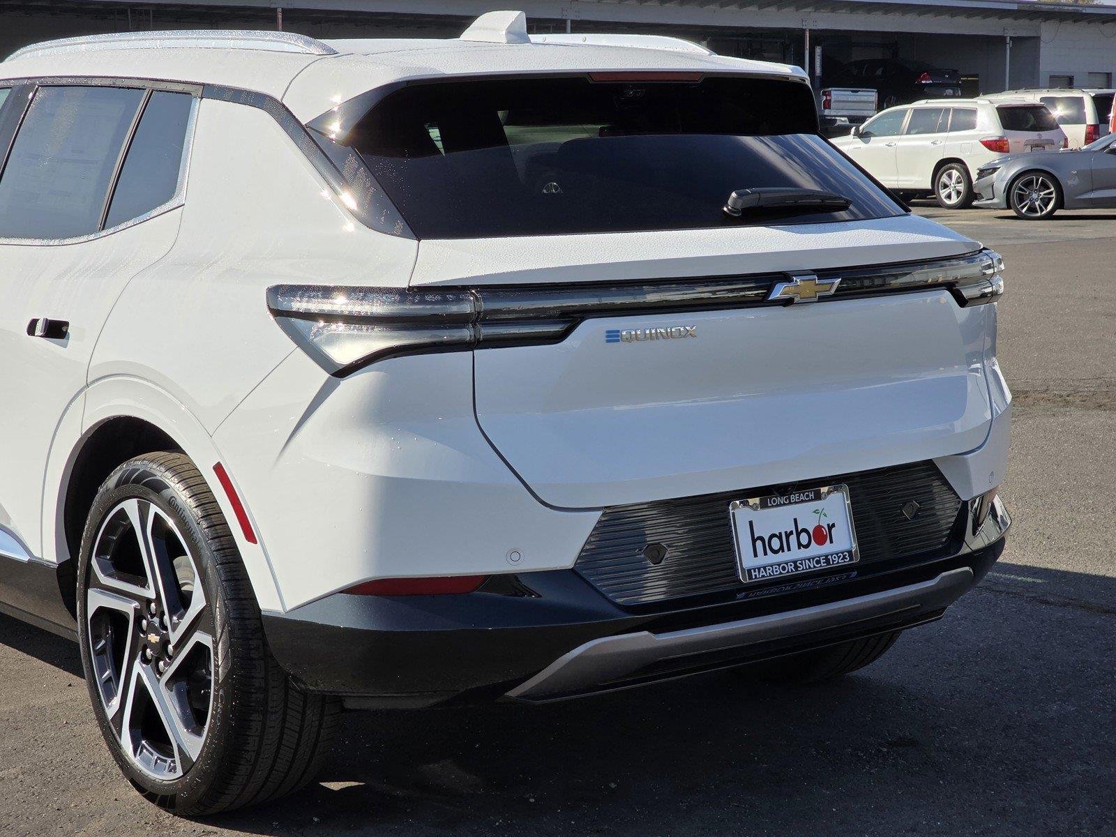 2026 Chevrolet Equinox EV 2LT - Photo 11