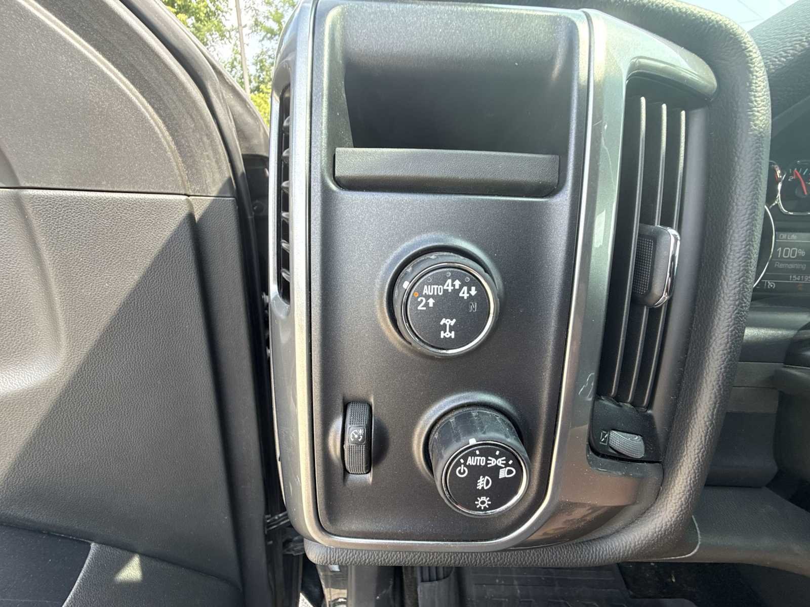 Used 2018 BLACK Chevrolet LT image 16