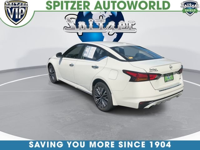 Used 2023 White Nissan 2.5 SV image 7