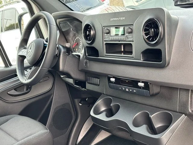New 2026 White Mercedes-Benz  image 24