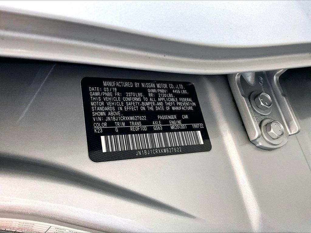 Used 2019 Silver Nissan S image 37