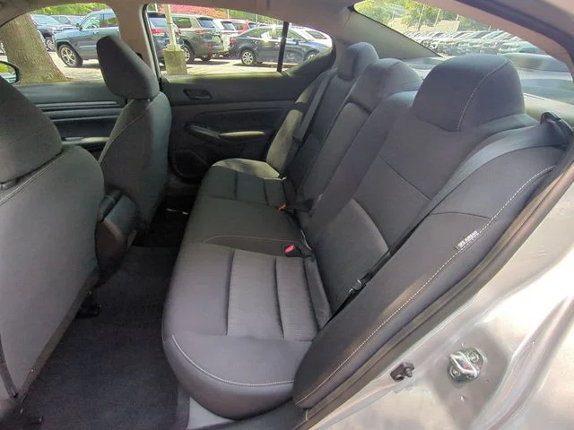 Used 2024 Silver Nissan 2.5 S image 30