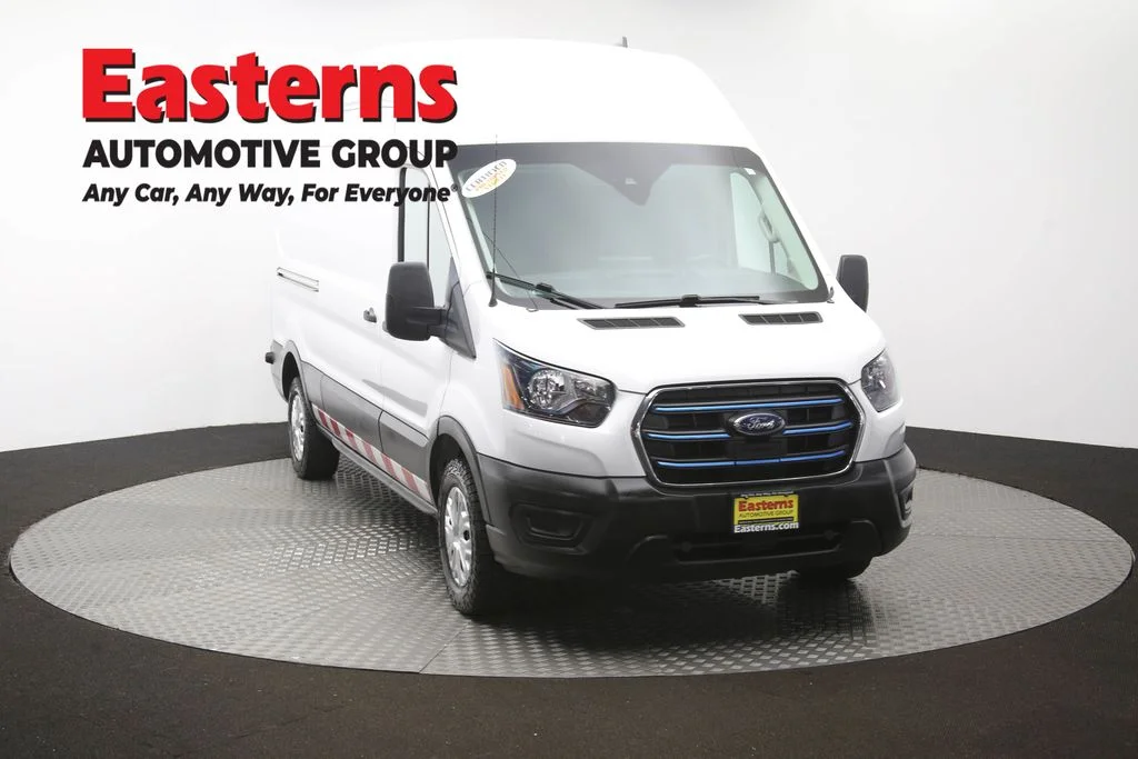 Used 2022 White Ford Base image 48