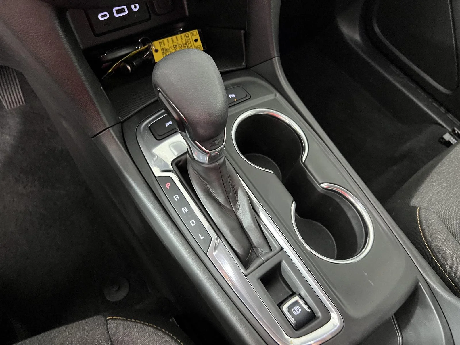 Used 2024 Mosaic Black Metallic Chevrolet LT image 5