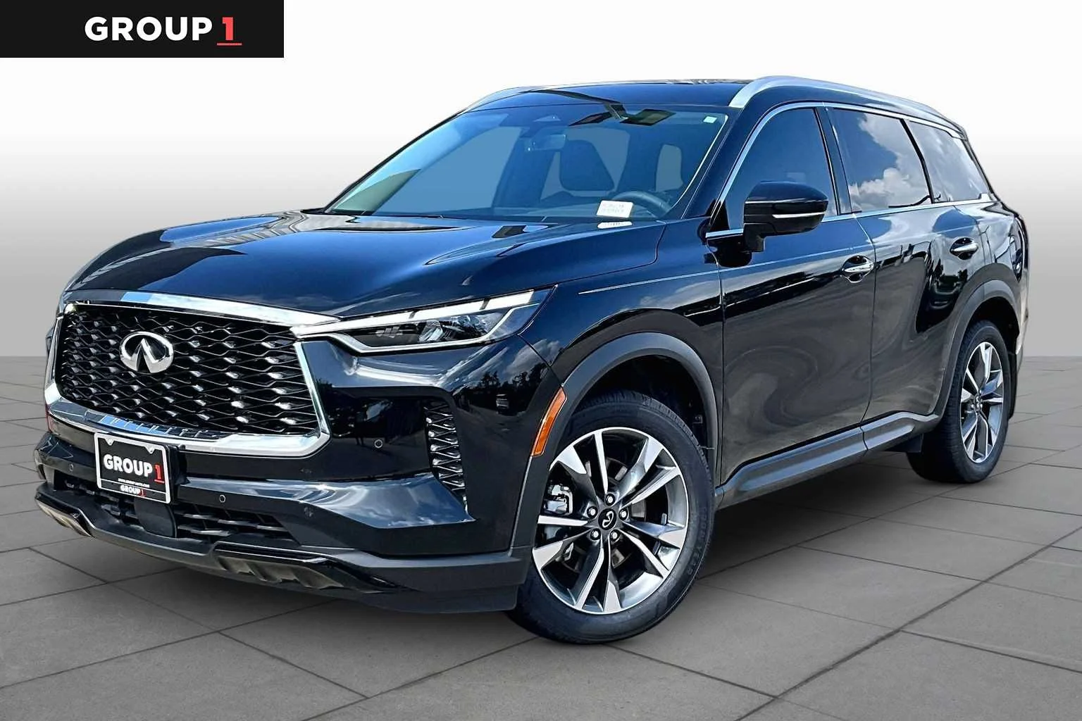 2023 INFINITI QX60 LUXE AWD's photo