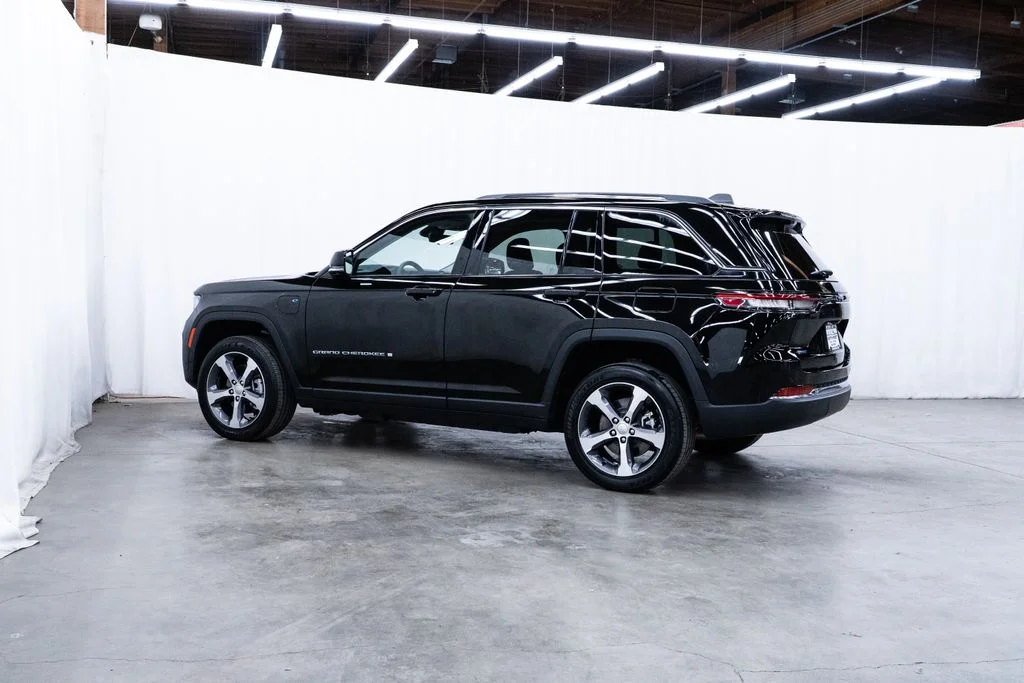 Used 2023 Black Jeep 4xe image 4
