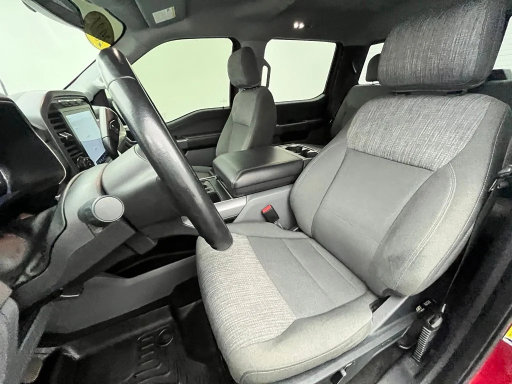 Used 2021  Ford XLT image 19