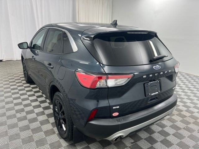 Used 2022 Blue Ford SE image 7