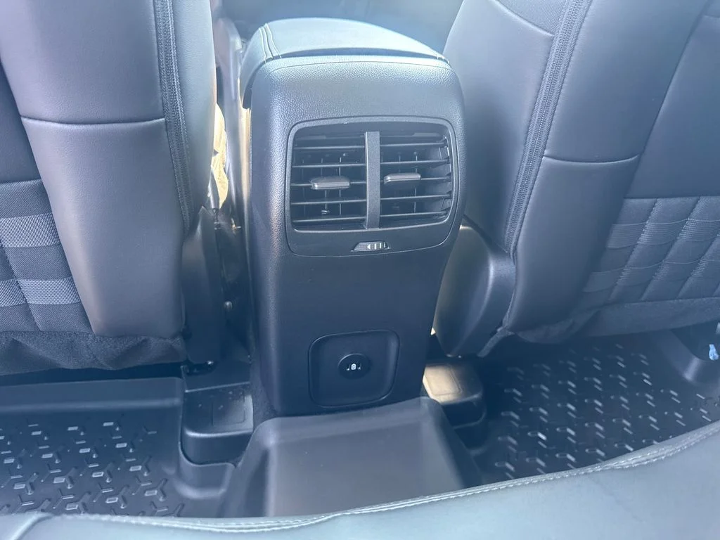 Used 2025 Oxford White Ford Outer Banks image 22