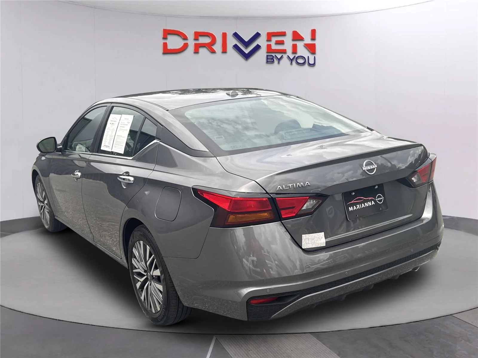 Used 2025 Gun Metallic Nissan SV image 6