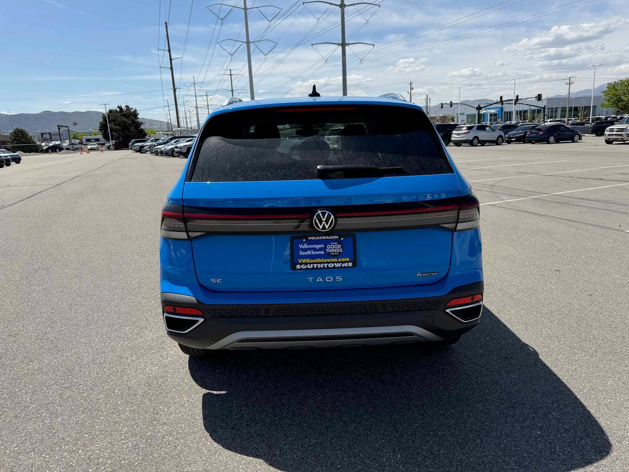 New 2026 Blue Volkswagen SE image 7