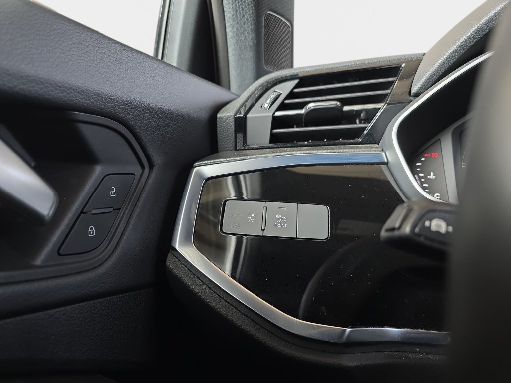 Used 2025 White Audi Premium image 26