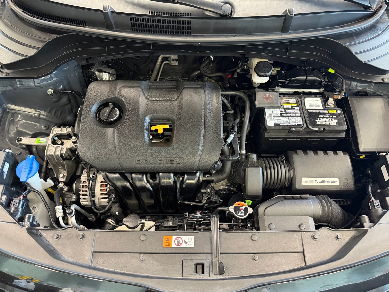 Used 2023 Fusion Black Kia LX image 28
