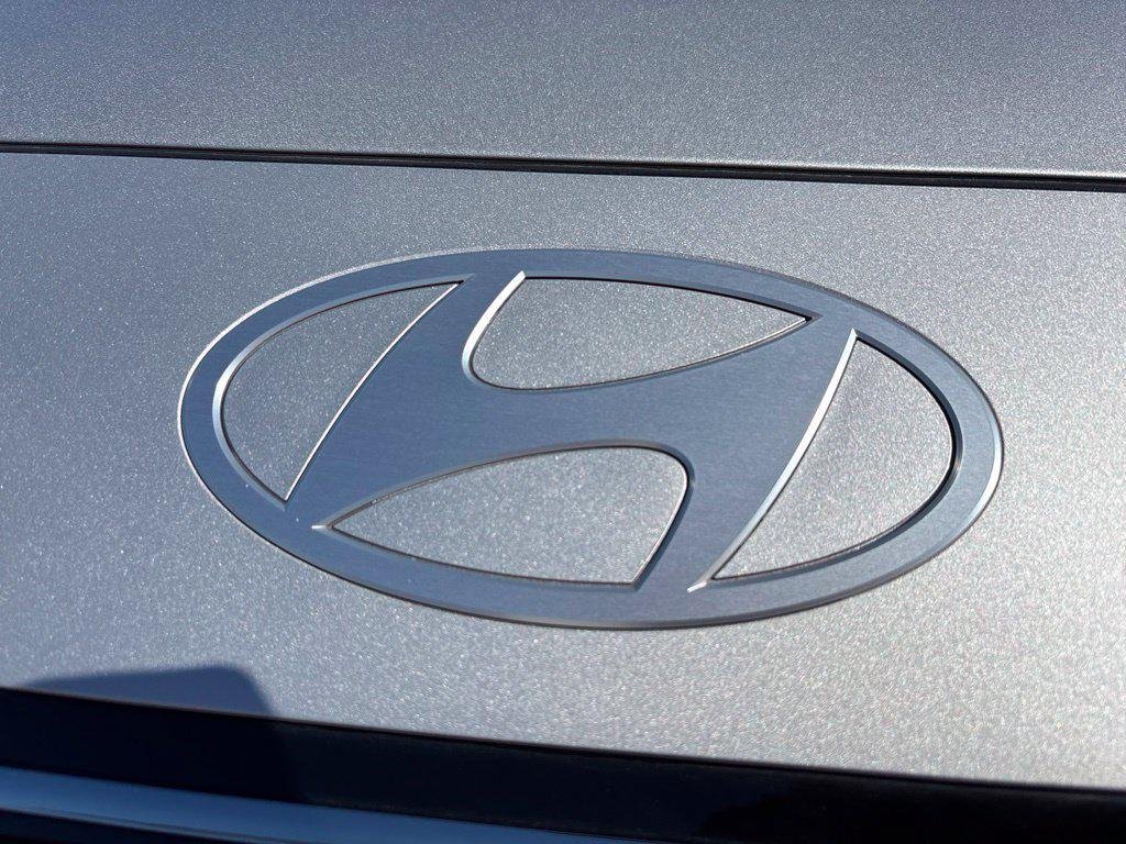 New 2026 Silver Hyundai Limited AWD image 9