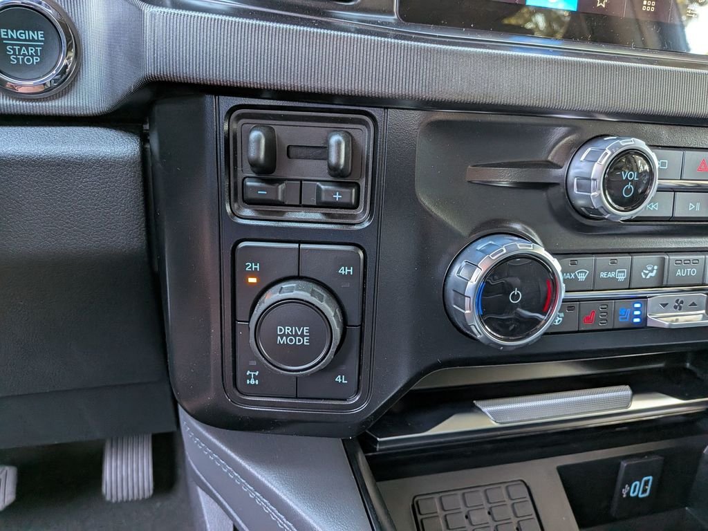 2026 Ford F-250 Super Duty Platinum - Photo 24