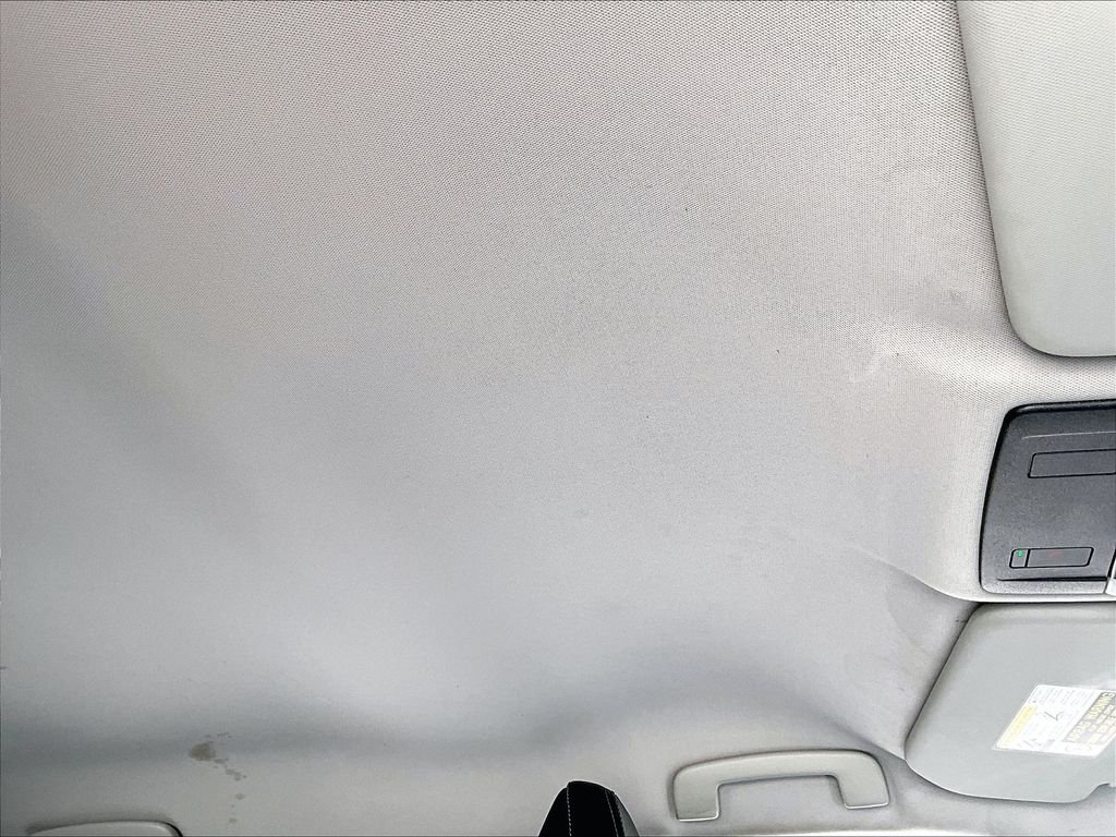 Used 2022 Black Mitsubishi SEL image 23