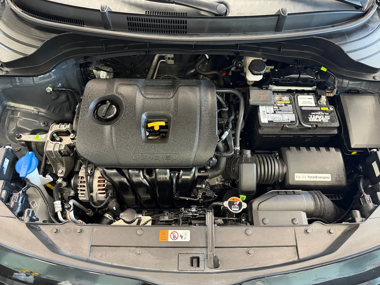 Used 2023 Fusion Black Kia LX image 28