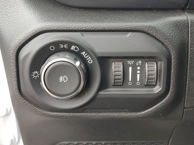 Used 2022 White Jeep Unlimited Rubicon 392 image 25