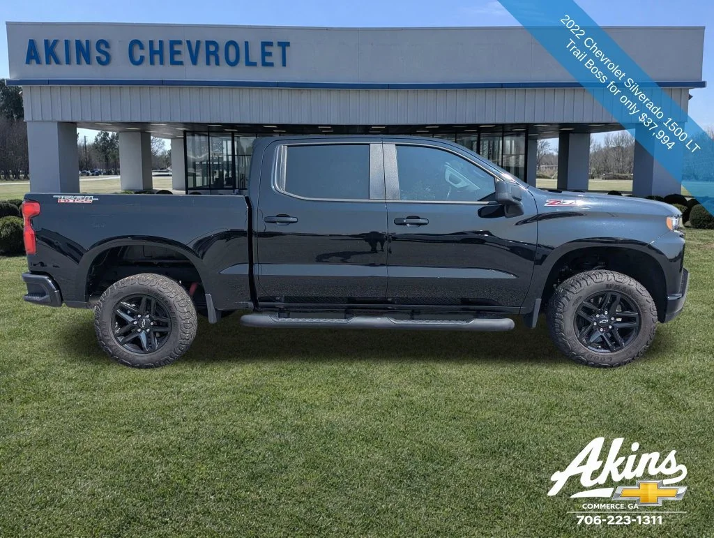 Used 2022 Black Chevrolet LT Trail Boss image 3