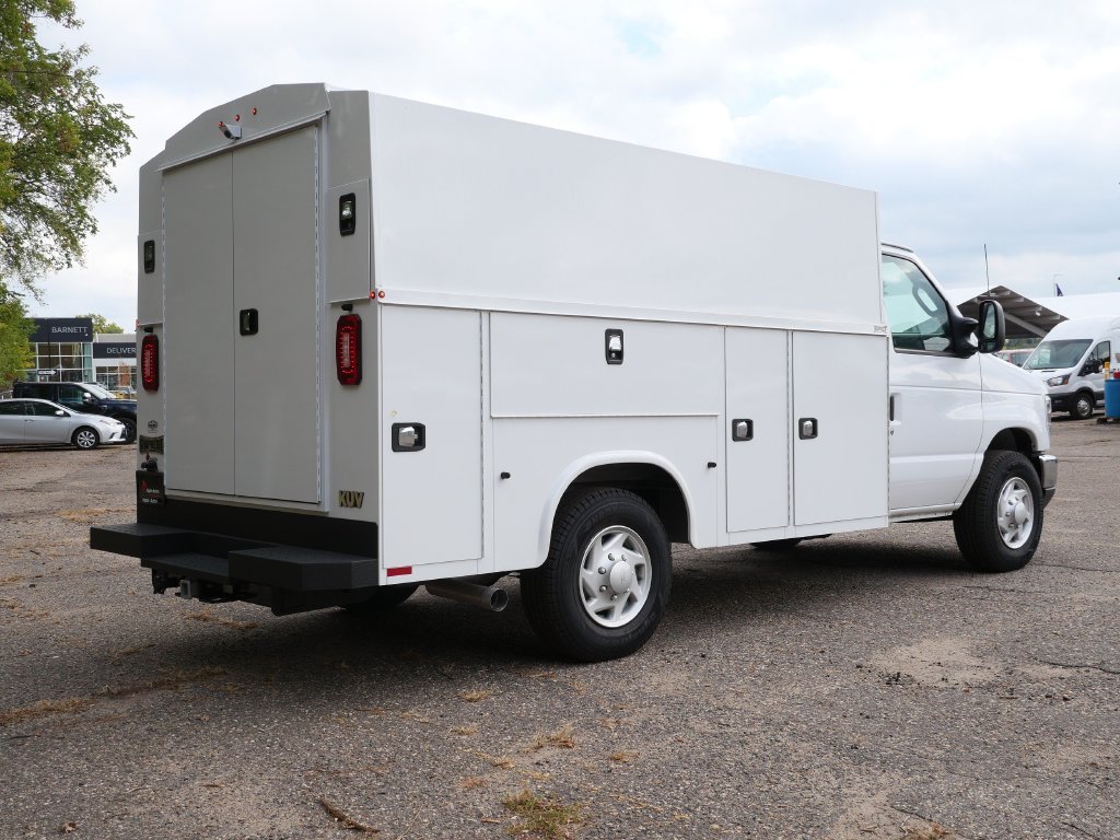 2026 Ford E-Series Cutaway Base - Photo 6