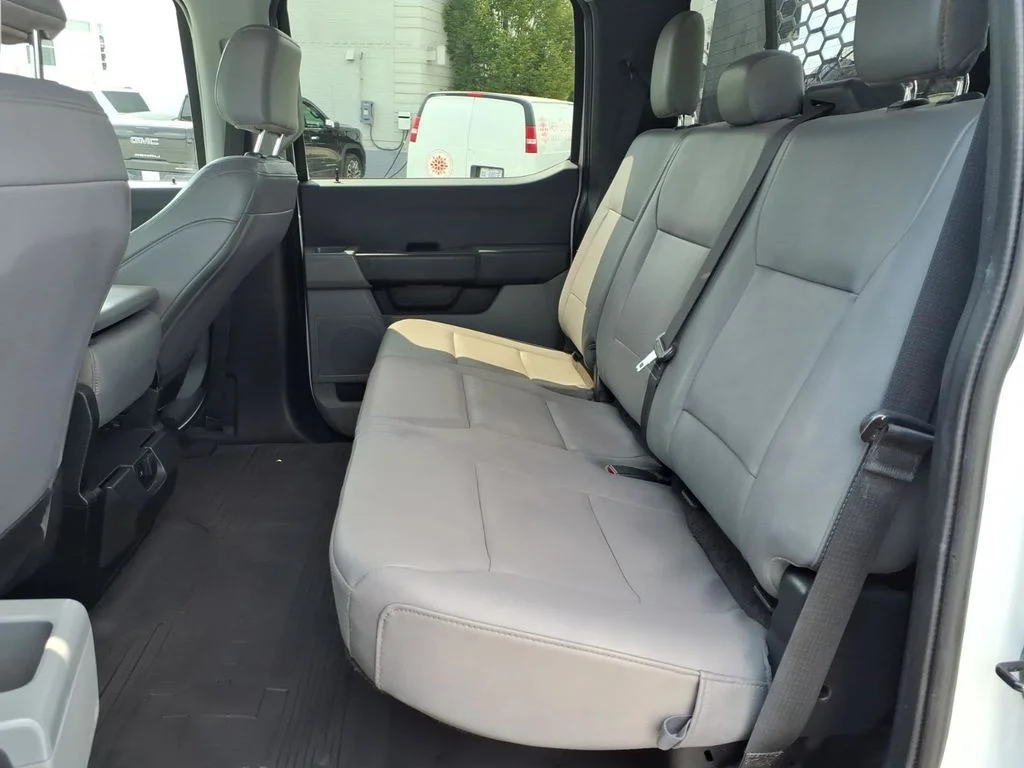Used 2023 White Ford XL image 23