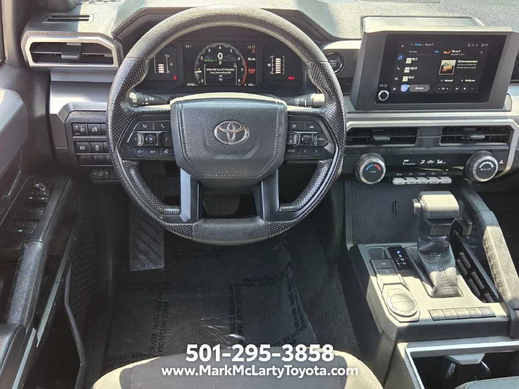 Used 2025 White Toyota SR5 image 11
