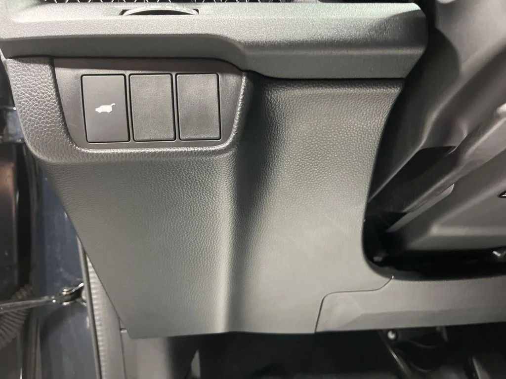 Used 2026 Meteorite Gray Metallic Honda Sport-L image 13