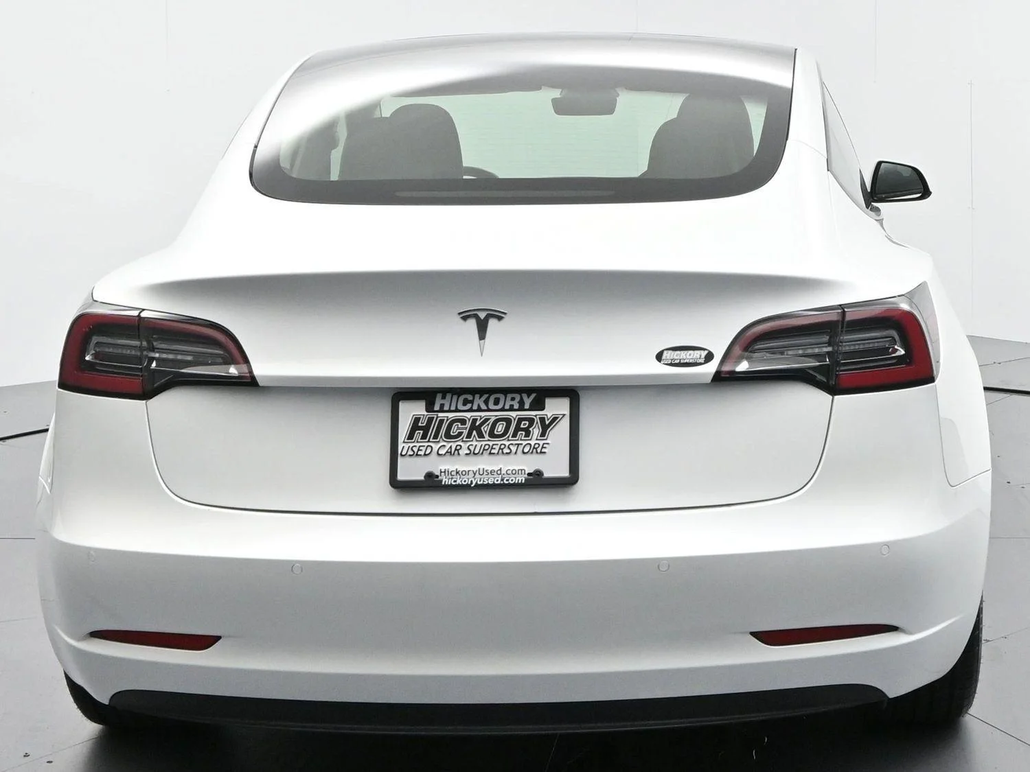 Used 2021 Pearl White Multi-Coat Tesla Standard Range Plus image 6