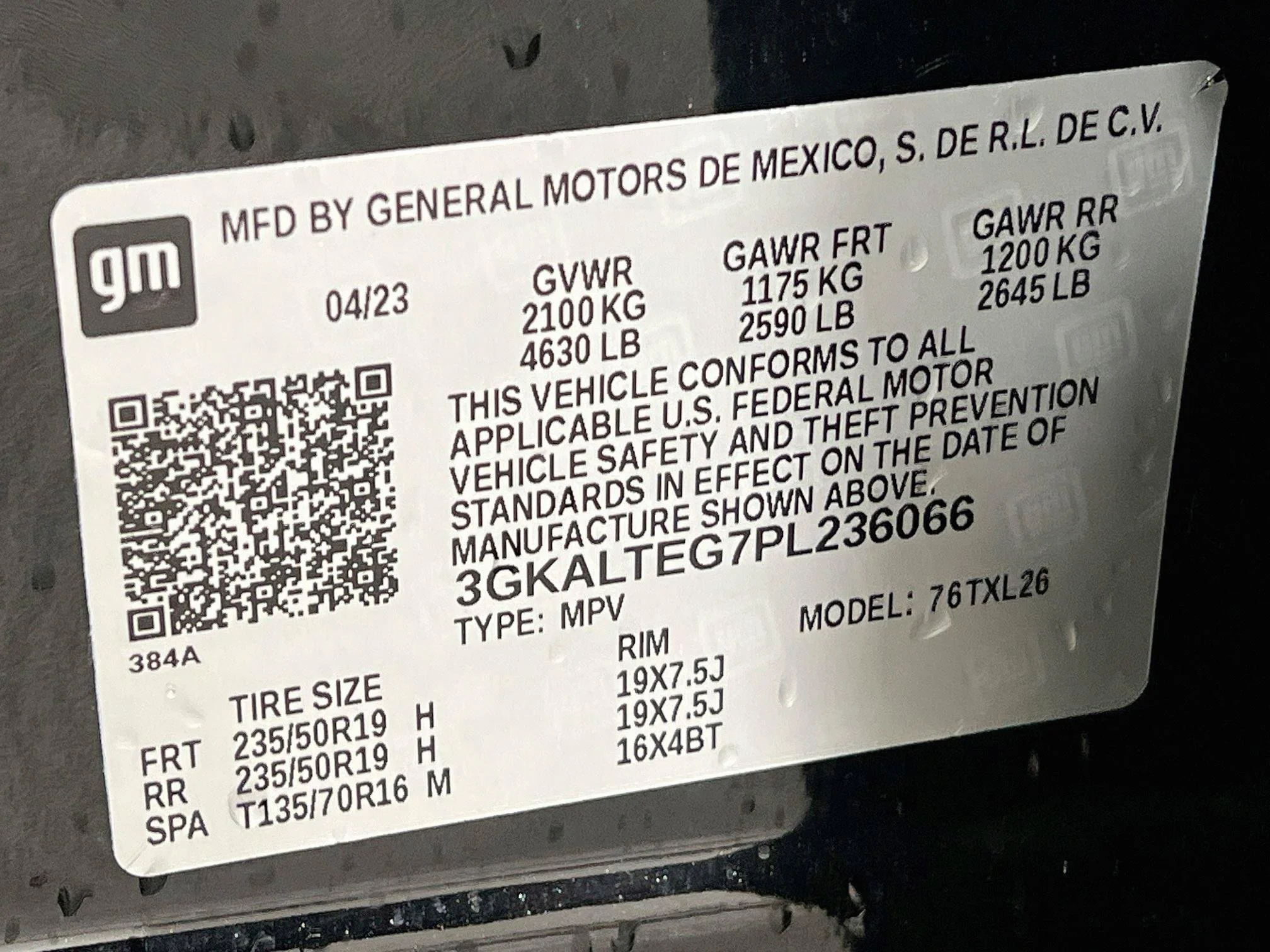 Used 2023 Ebony Twilight Metallic GMC SLE image 28