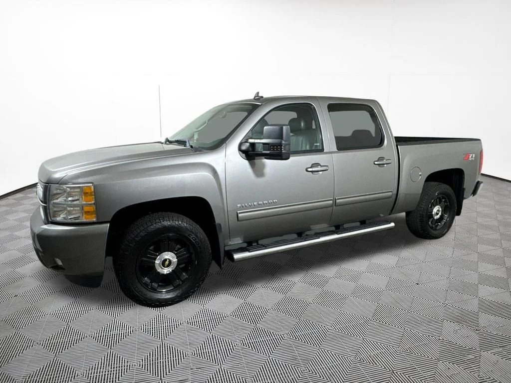 Used 2013 Chevrolet Silverado 1500 LTZ with VIN 3GCPKTE77DG349383 for sale in Chippewa Falls, WI