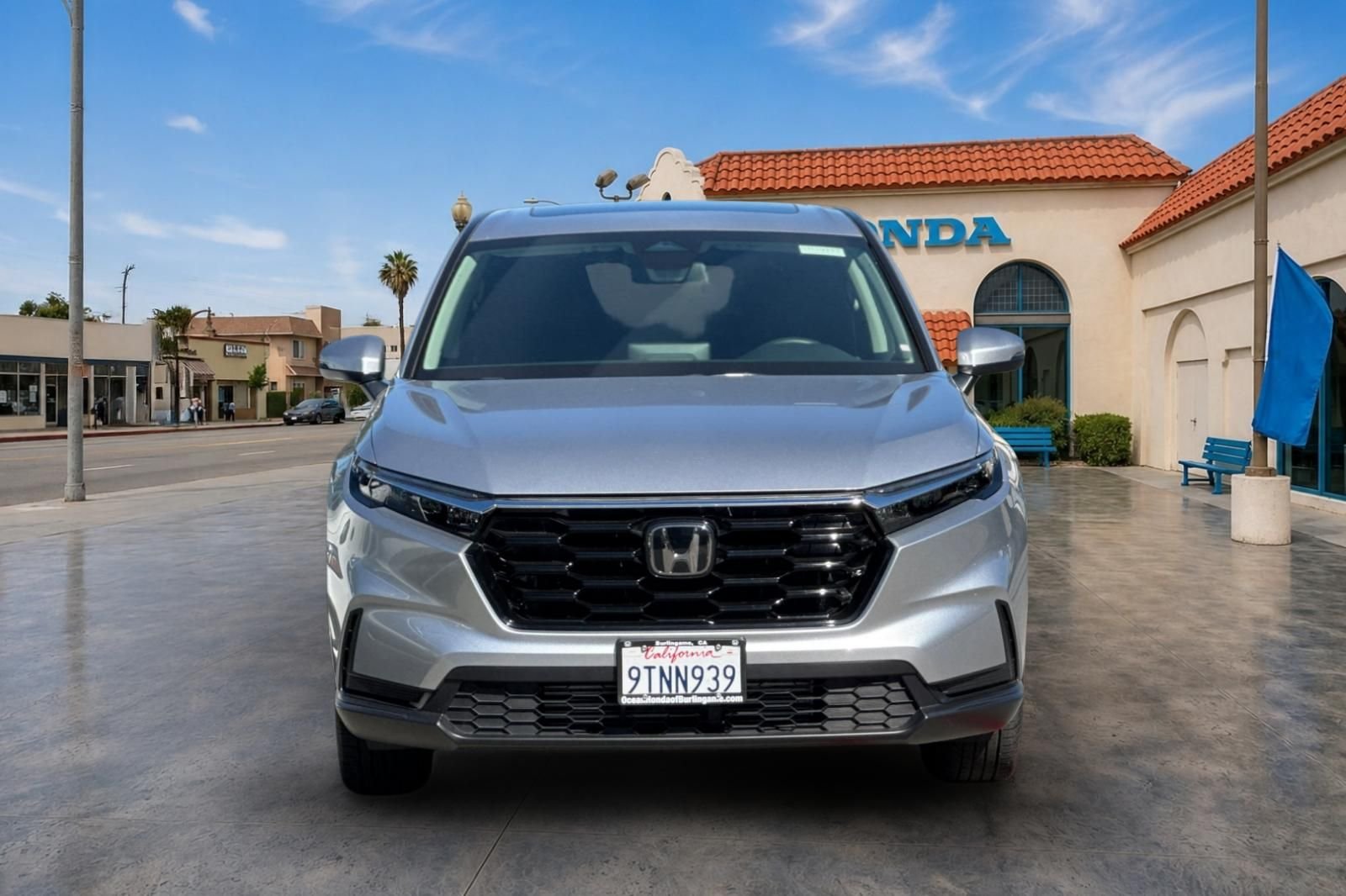 Used 2025 sparkle silver alloy metallic Honda EX image 9