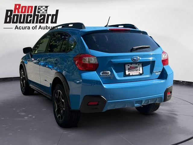 Used 2016 Blue Subaru 2.0i Premium image 4