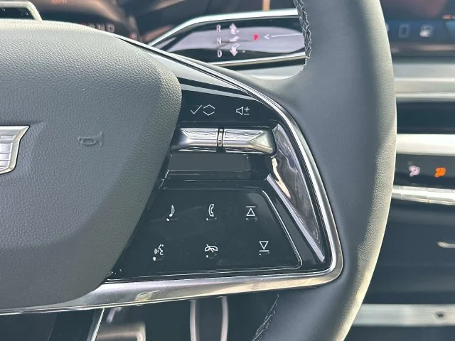 2027 Cadillac LYRIQ Premium Sport - Photo 6