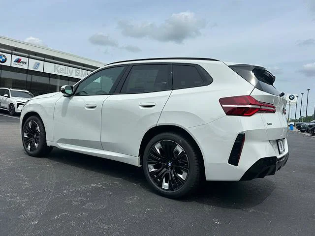 New 2026 Alpine White BMW 30 xDrive image 3