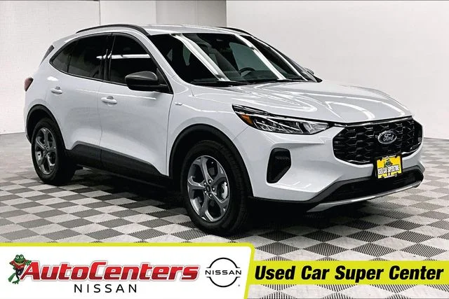 2025 Ford Escape Hybrid
