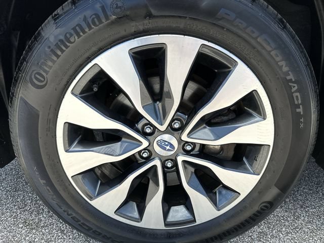 Used 2024  Subaru Limited image 21