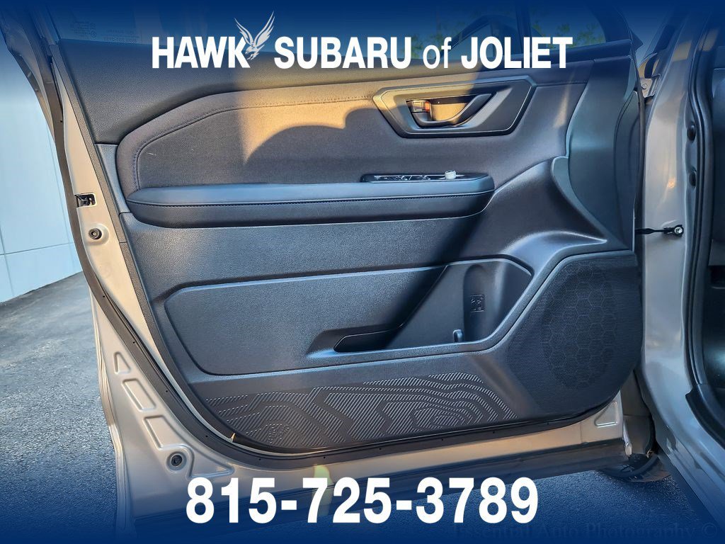 Used 2025 River Rock Pearl Subaru Premium image 16