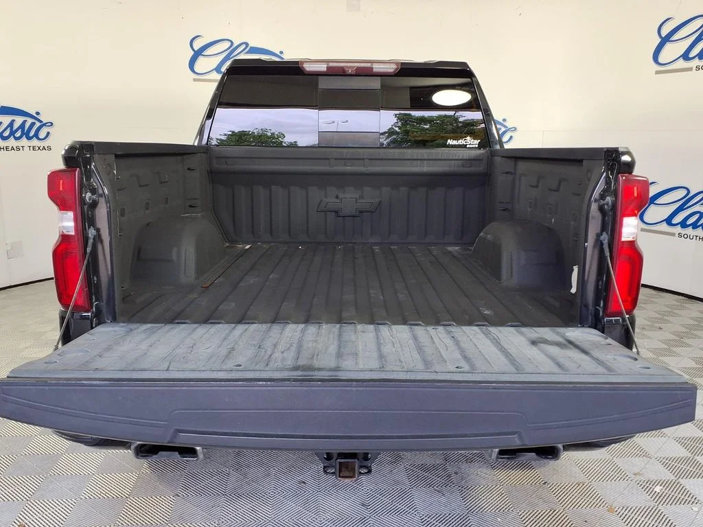 Used 2020 Black Chevrolet LT Trail Boss image 6