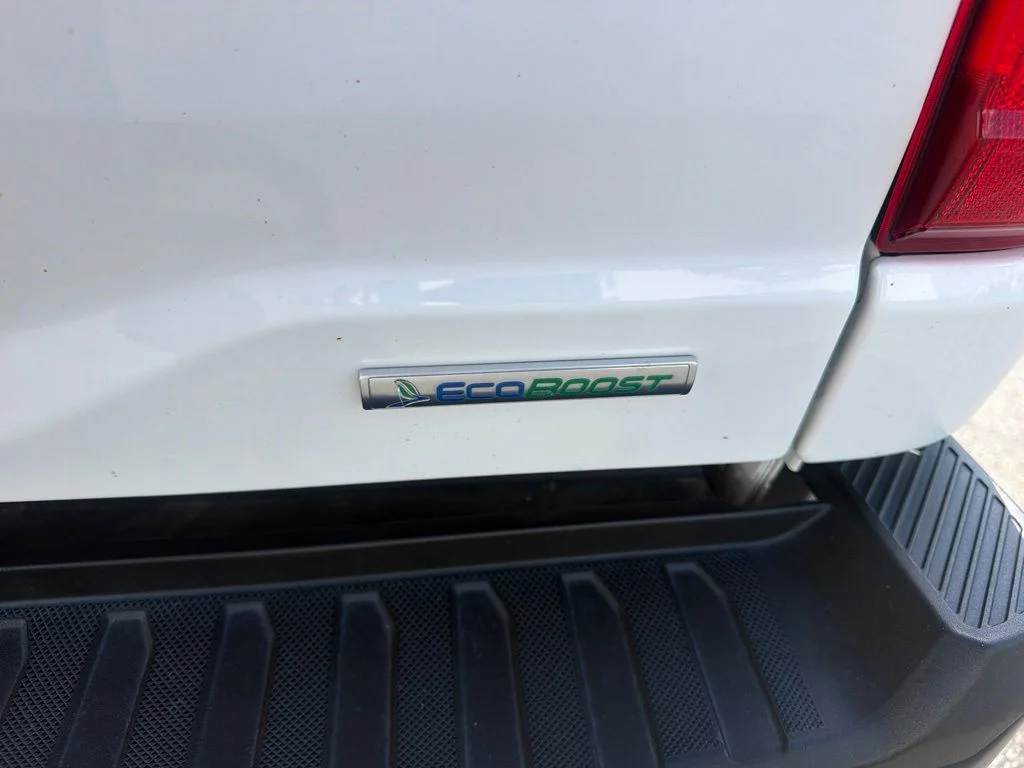Used 2023 White Ford XL image 41