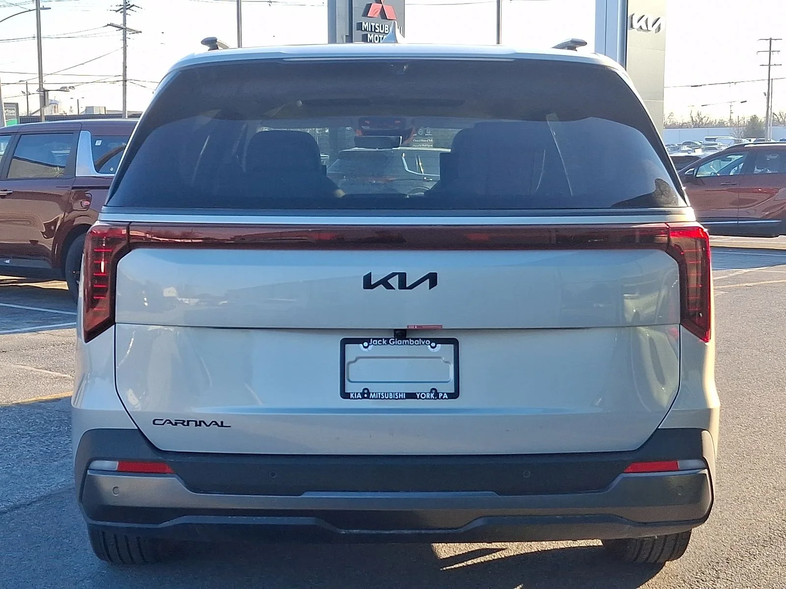 New 2025 White Kia SX Prestige image 6